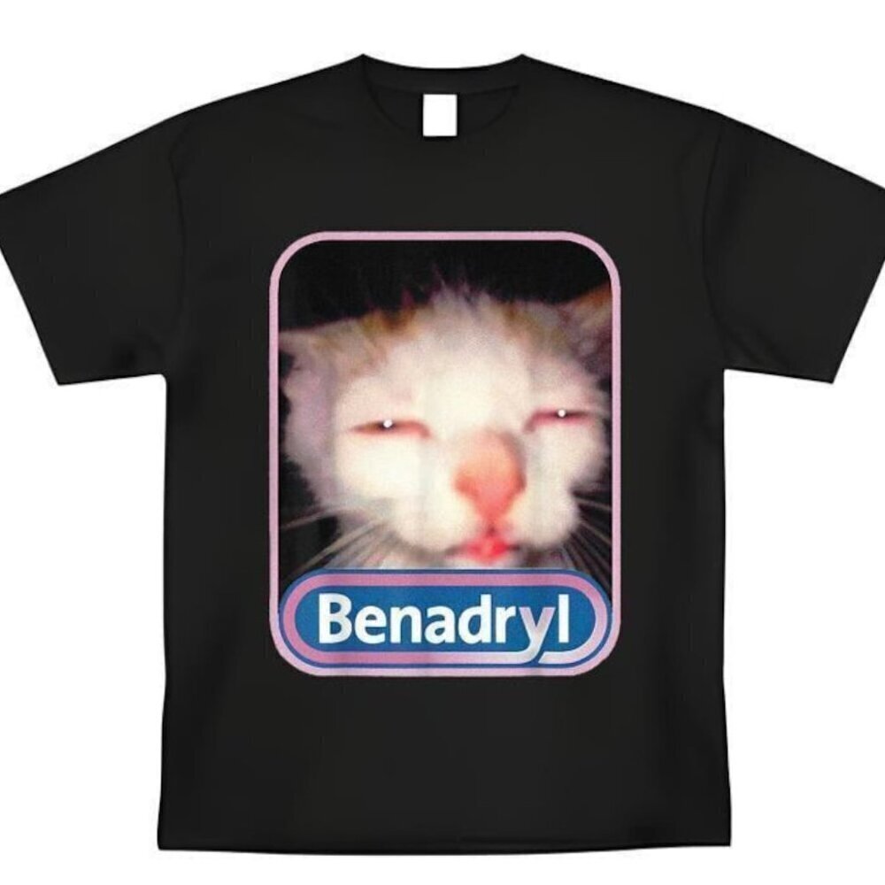 Benadryl Meme Cat Benny T-Shirt, Gen Z Humor,Y2K Meme Unisex T Shirt .